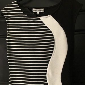 Striking bodycon dress; Almost Famous; M; Like New